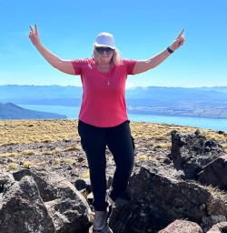 Exploring the Kepler Track on an adventure walking tour 
