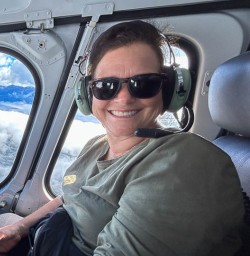 Helicopter flight to Luxmmore Hut with New Zealand Trails 