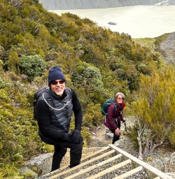 Hike AorakiMount Cook National Park 18 November 24 1