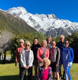 Hike in AorakiMount Cook National Park 25 November 2024 2