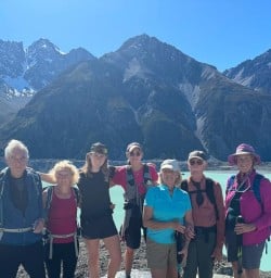Hike in AorakiMount Cook National Park 25 November 2024 3