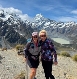 Hike in AorakiMount Cook National Park 25 November 2024 8