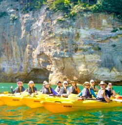 Kayak Cathedral Cove 3rd December 2024 8