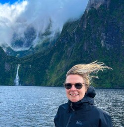 Milford sound adventure tour with New Zealand Trails 