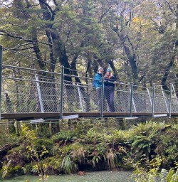 Routeburn Track in New Zealands South Island