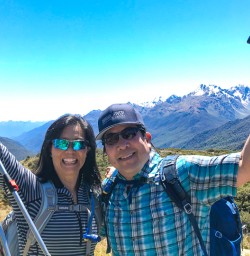2 couple on routeburn hike