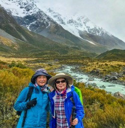 Dramatic colours in the Hooker Valley