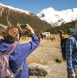 2 excited for Hooker Valley Track2