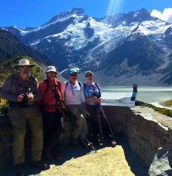 Not a bad place for a photo stop - Mueller Lake looking stunning!