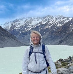 Mount Cook luxury hiking tour