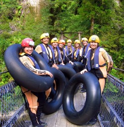 rafting group at the nile river new zealand