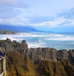 pancake rocks at punakaiki
