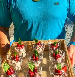Stawberry, mint and chocolate mousse