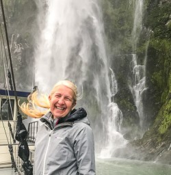 Stirling Falls, Milford Sound, Fiordland National Park Southland New Zealand