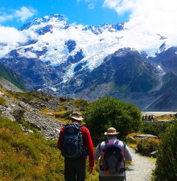 Walking in the Mount Cook National Park