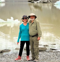 2. Guests and icebergs at Hooker Lake