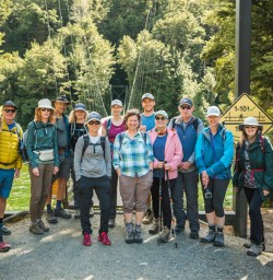 2. Group photo on the Kepler Track