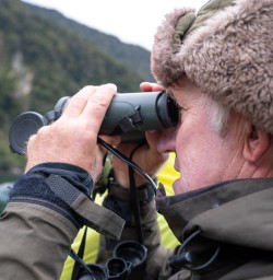 2. Guest binoculars