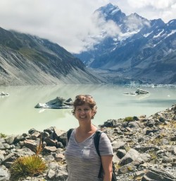 2. Solo guest Hooker Lake lookout