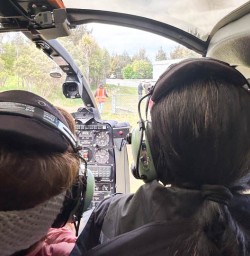 Helicopter flight to Kepler Track