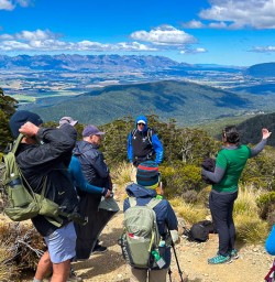 Kepler Track walking and hiking tours2