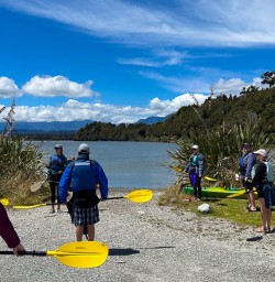 Okarito Lagoon kayaking tours 