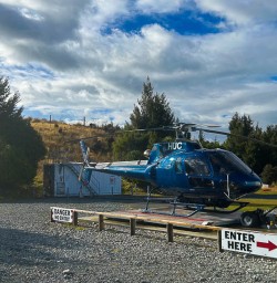 Scenic flight to Kepler Track