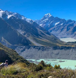 Small group tours Mount Cook National Park 