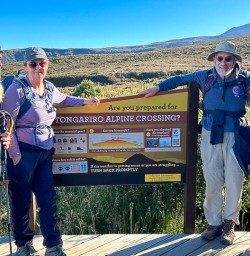 Tongariro Crossing hiking tours 