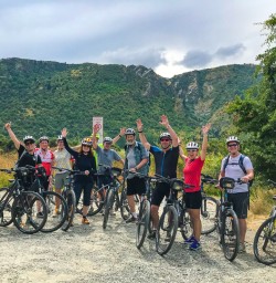 Arrowtown group bike ride