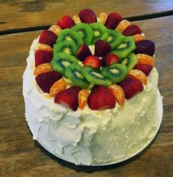 Fresh Fruit Cake