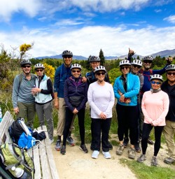 3. Group picture on Arrowtown bike trip