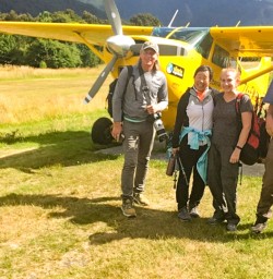 3. Guide selfie Flight to Siberia