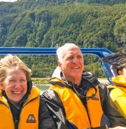 3. Siberia Valley guests on jet boat