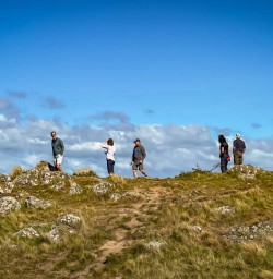 4 Guests atop Godley Head