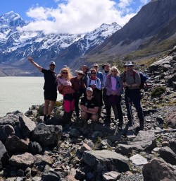 Hike in AorakiMt Cook