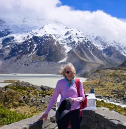 Hiking in Aoraki Mt Cook New Zealand