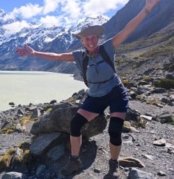 Hiking in AorakiMt Cook National Park