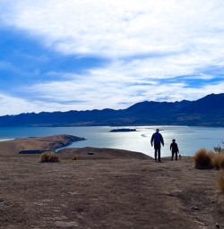 Hiking in Lake Tekapo