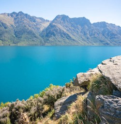 Lake Wakatipu in New Zealand 