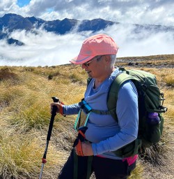 New Zealand hiking tours walking tours 
