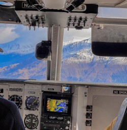 Scenic flight into Mount Aspiring