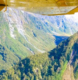 Small group tours to Siberia Valley 