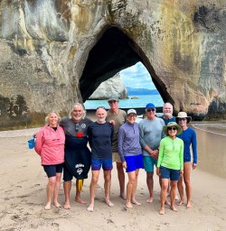 Cathedral cove new zealand2