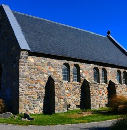 A quick photo stop at The Church of the Good Shepherd in Tekapo