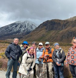 4 group hiking Tongariro National Park SN28OCT25