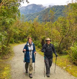 Hiking to Lake Matheson