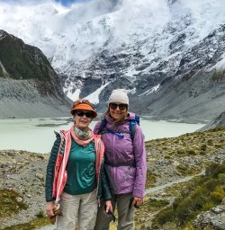 Hooker Valley hiking pair
