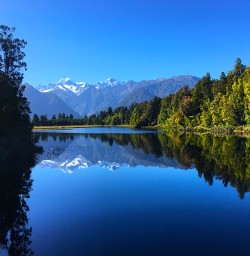 Do we even have this the right way up? Reflections in Lake Matheson