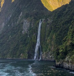 Stirling Falls, Milford Sound Fiordland Southland New Zealand